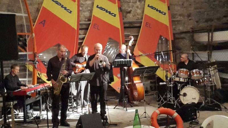 Tramonto in jazz a Montisola